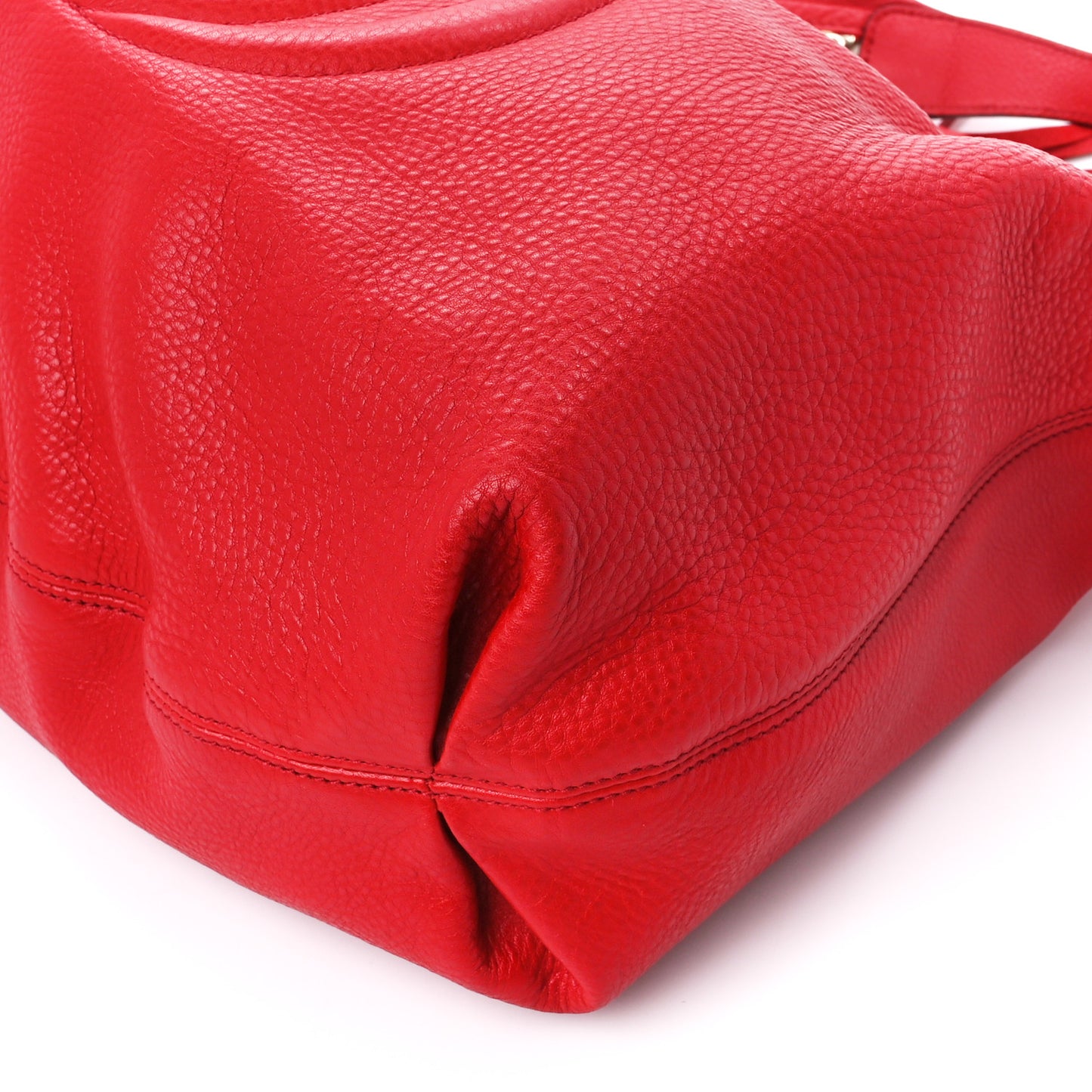 Pebbled Calfskin Large Soho Hobo Red
