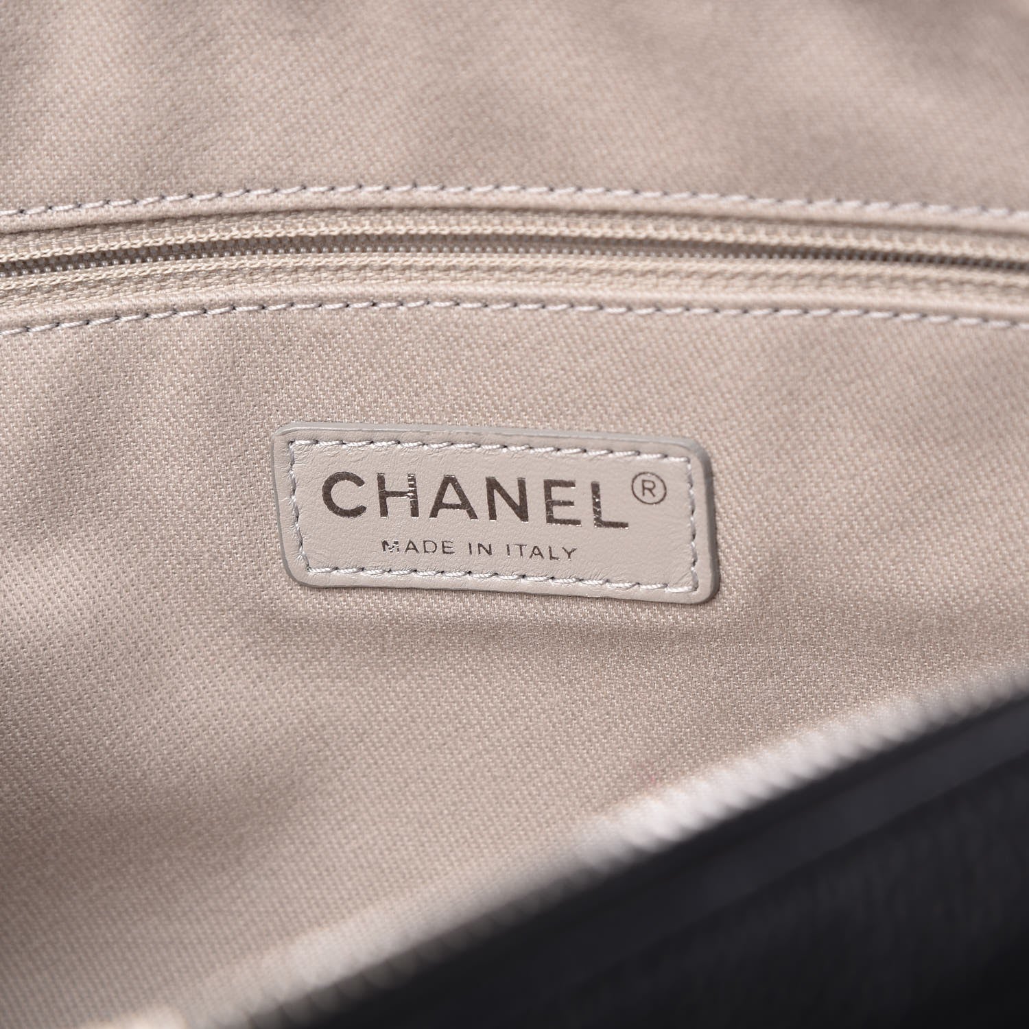 Chanel Caviar Quilted Jumbo Easy Flap Black 6 of 8
