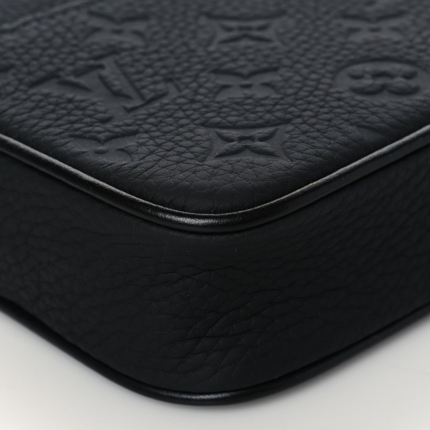Louis Vuitton Taurillon Monogram Uniformes Solar Ray Soft Pochette Volga Belt Bag Black 8 of 9