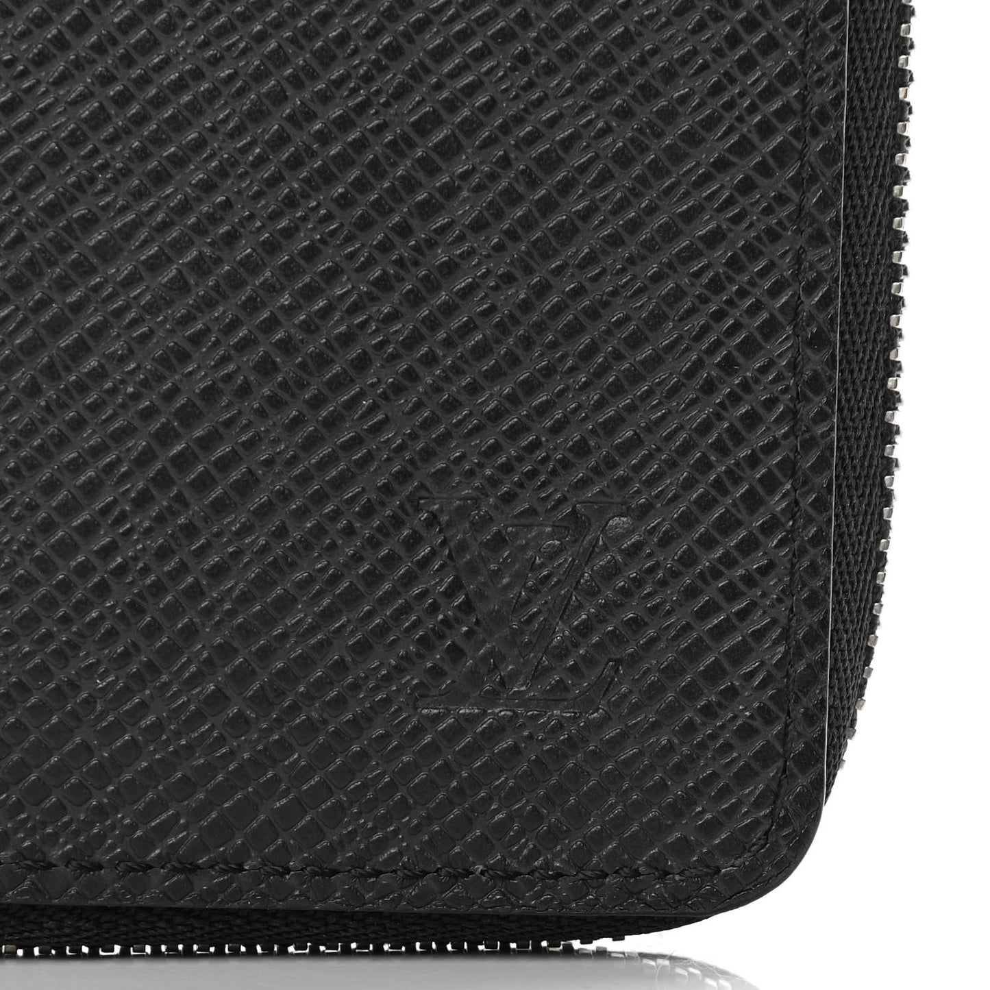 Taiga Zippy Coin Purse Vertical Black