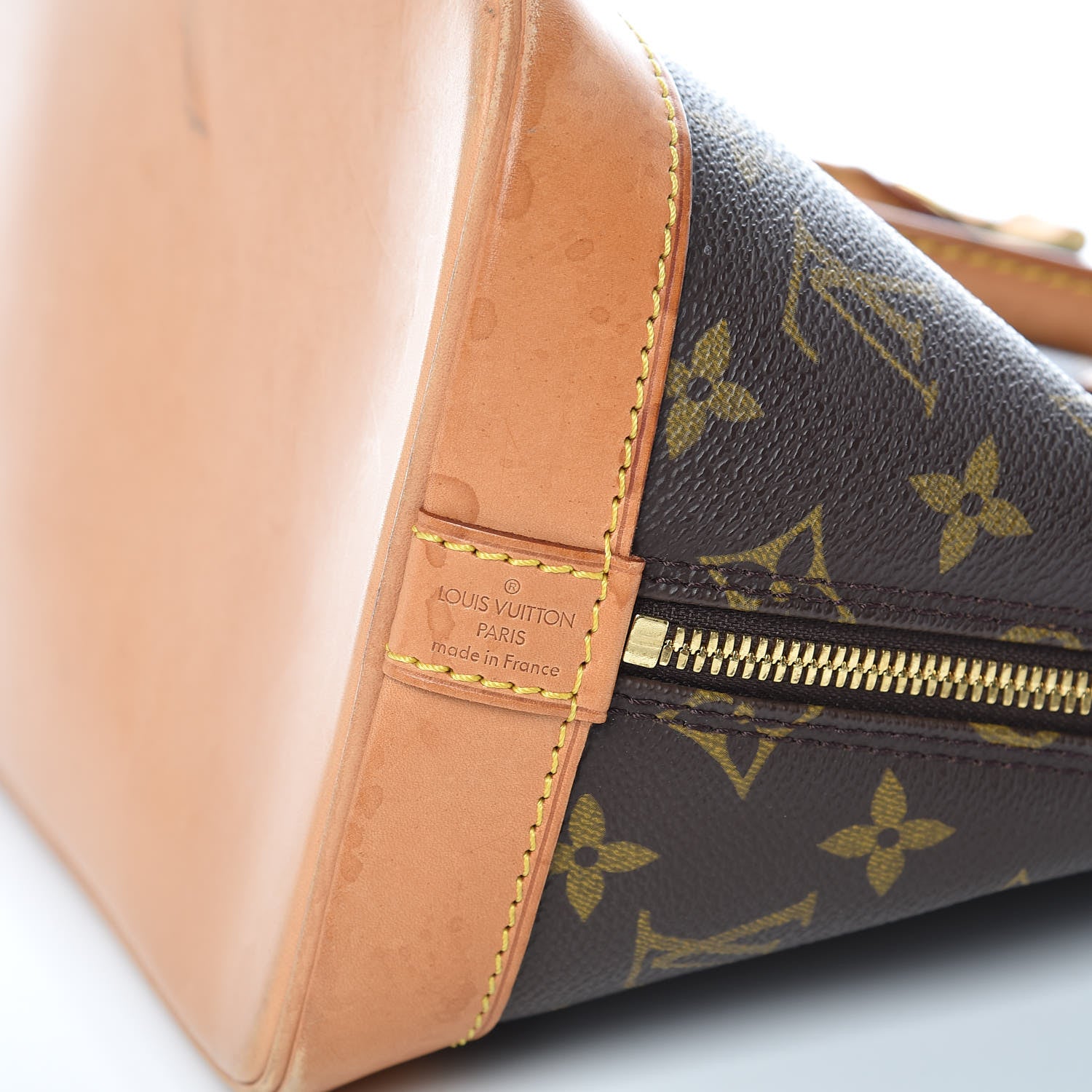 Louis Vuitton Monogram Alma PM 8 of 11
