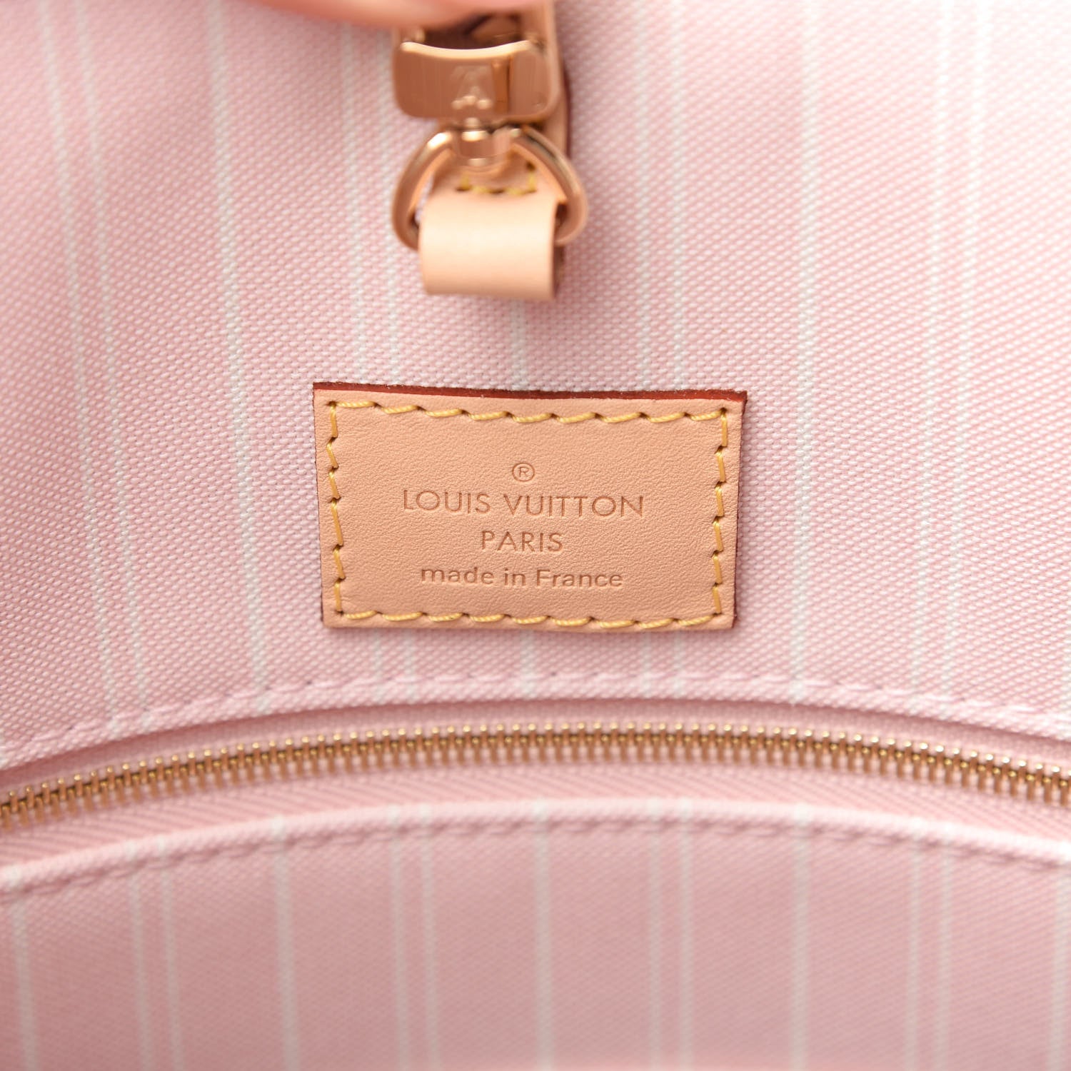 Louis Vuitton Monogram Giant By The Pool Hawaii Onthego GM Light Pink 8 of 10