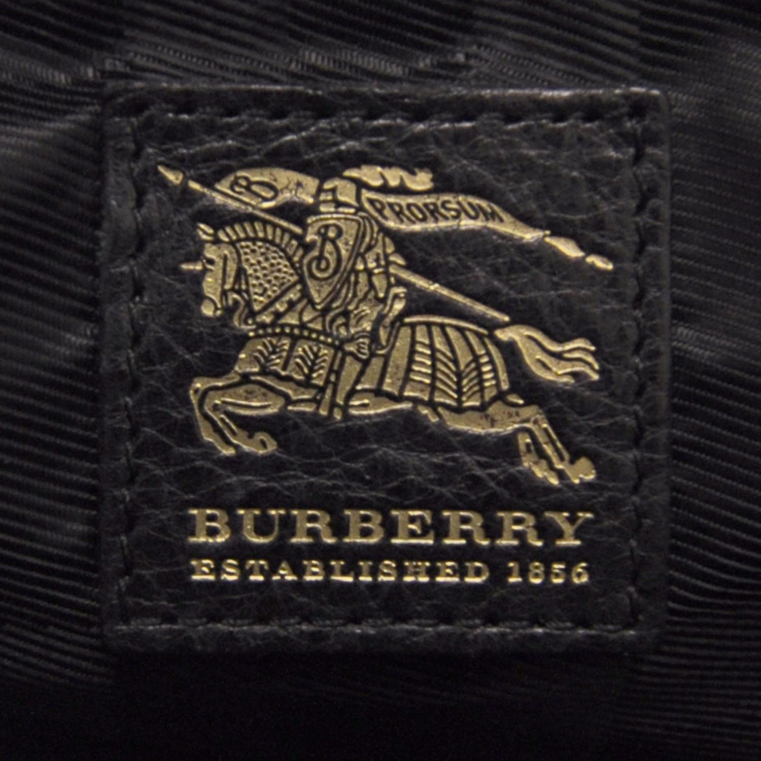 Burberry Quilted House Check Mini Manor 6 of 8