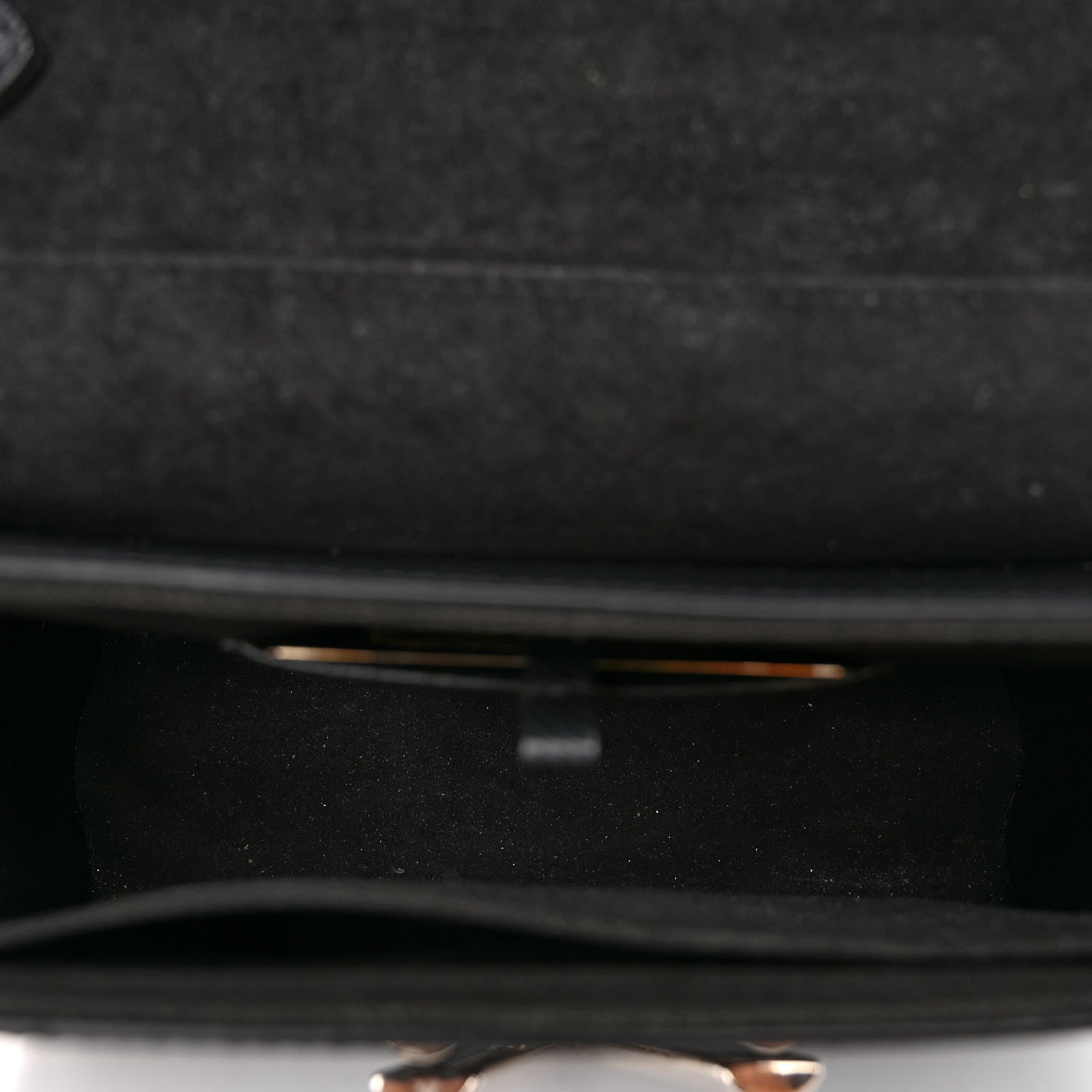 Louis Vuitton Epi Twist Shoulder Bag MM Black 6 of 10