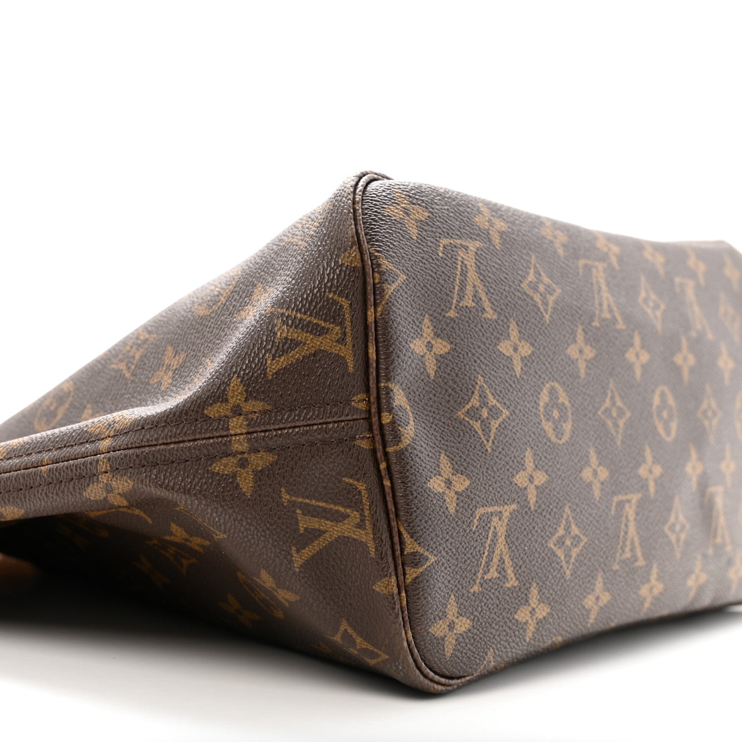 Louis Vuitton Monogram Neverfull MM 8 of 13