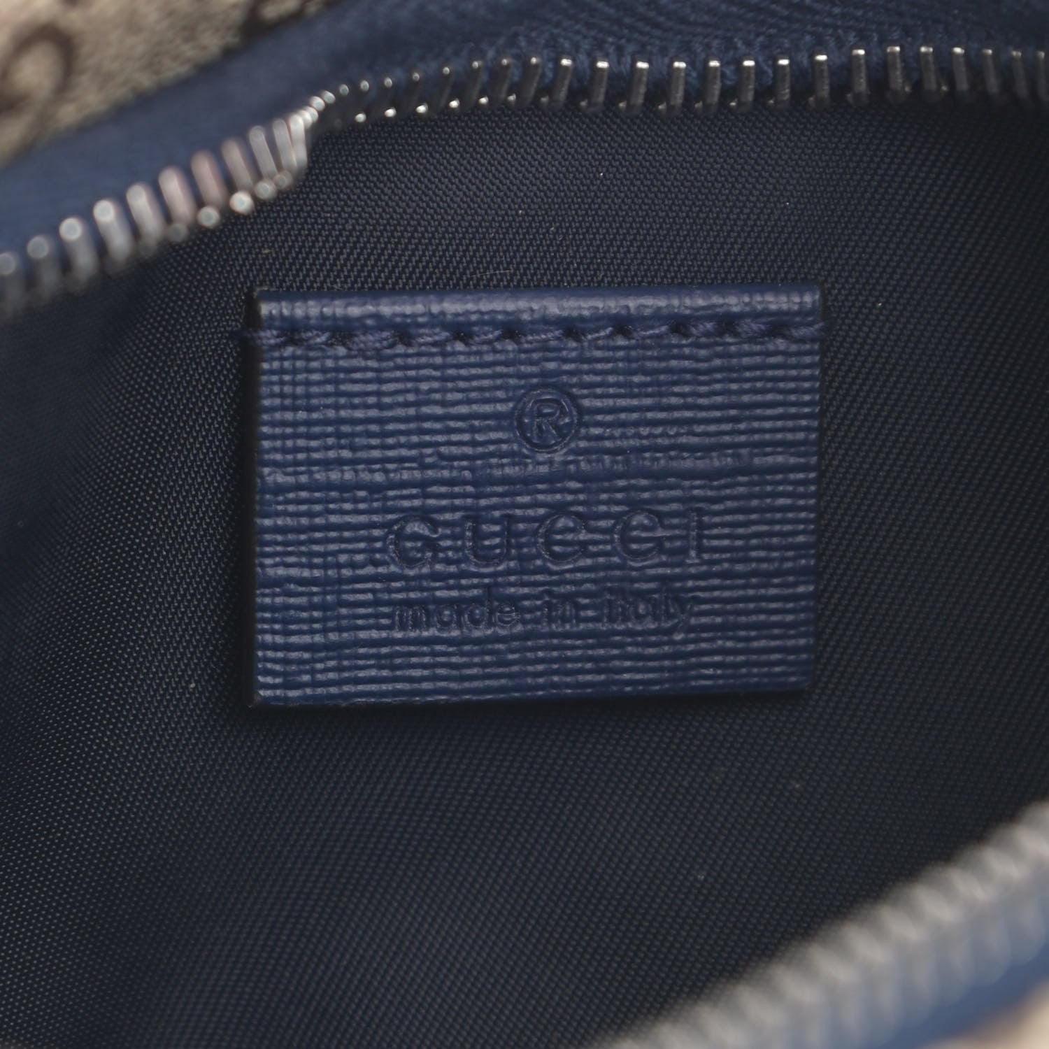Gucci GG Supreme Monogram Stars Childrens Belt Bag 5 of 9