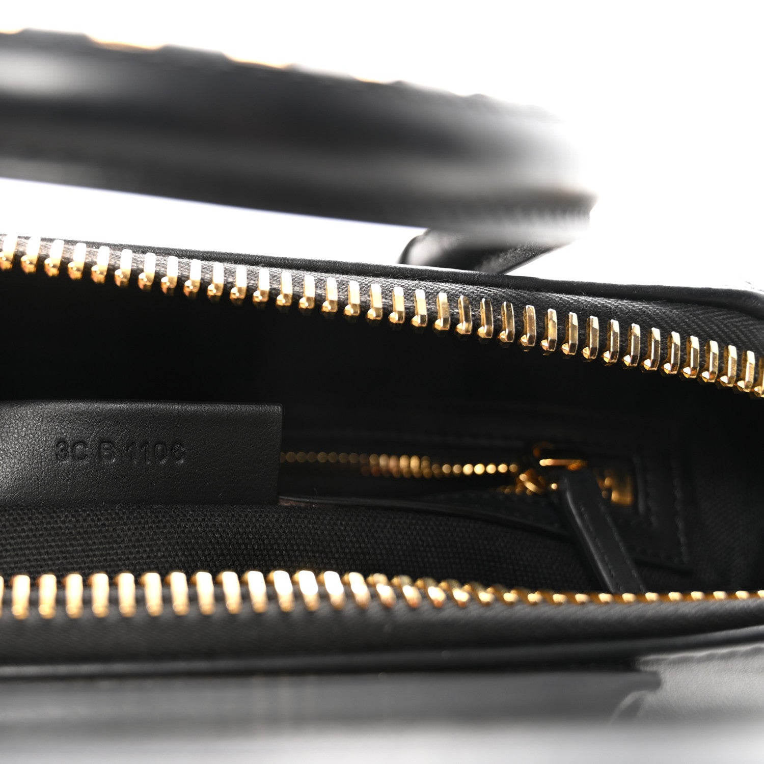 Givenchy Calfskin Chain Detail Small Antigona Black 7 of 10