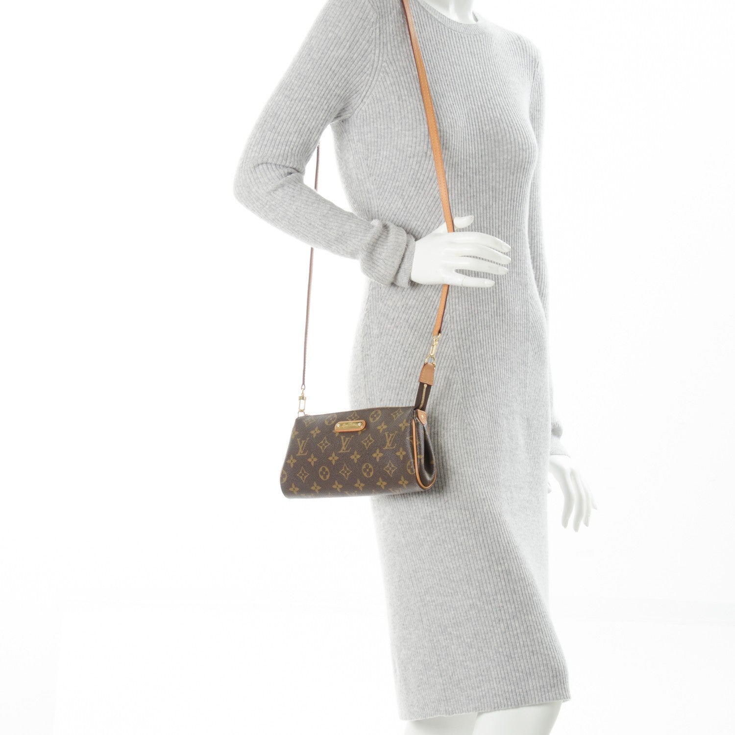 Louis Vuitton Monogram Eva Clutch 2 of 9