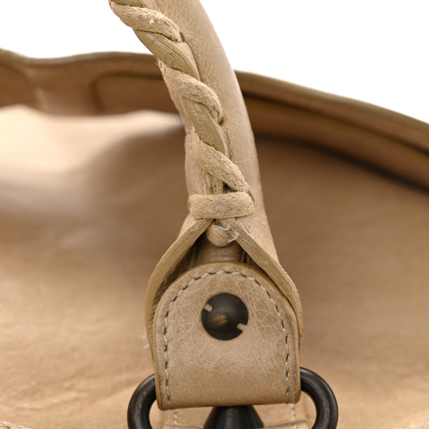 Balenciaga Agneau Classic Hardware First Sahara 13 of 17