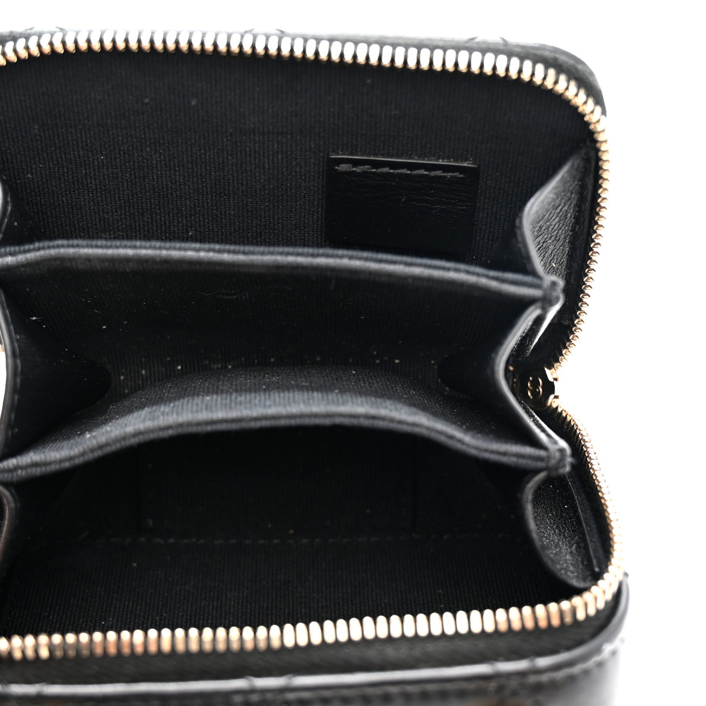 Lambskin Quilted Mini Lacquered Chain Clutch Black
