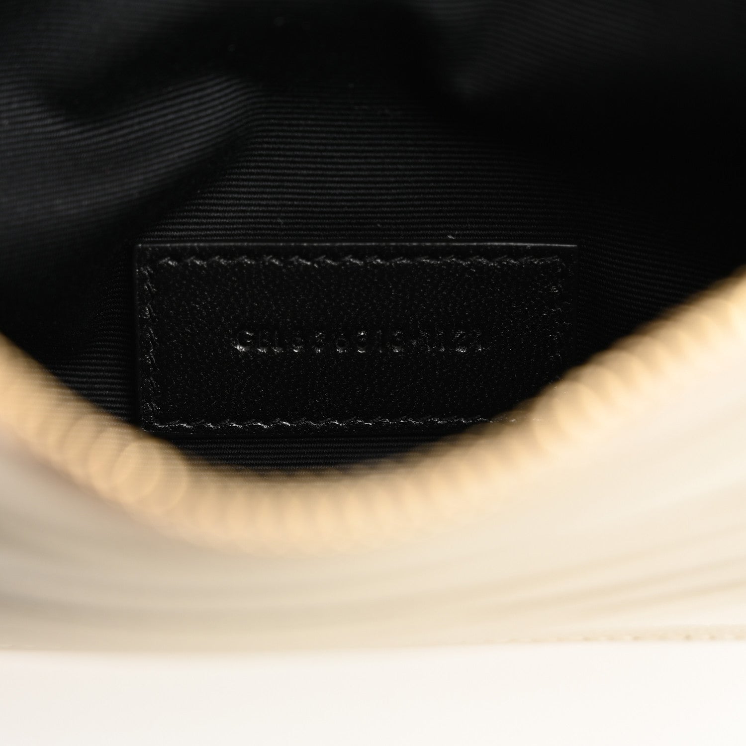 Saint Laurent Grain De Poudre Chevron Monogram Large Bill Pouch Blanc Vintage 7 of 11