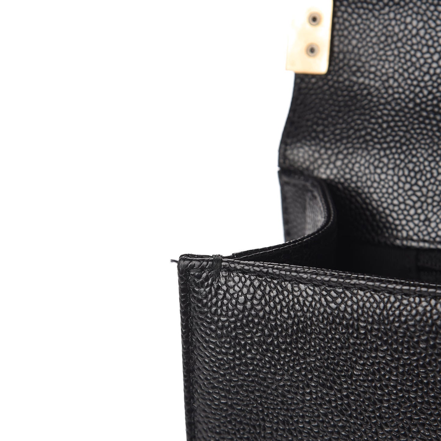 Caviar Quilted New Medium Boy Flap Black