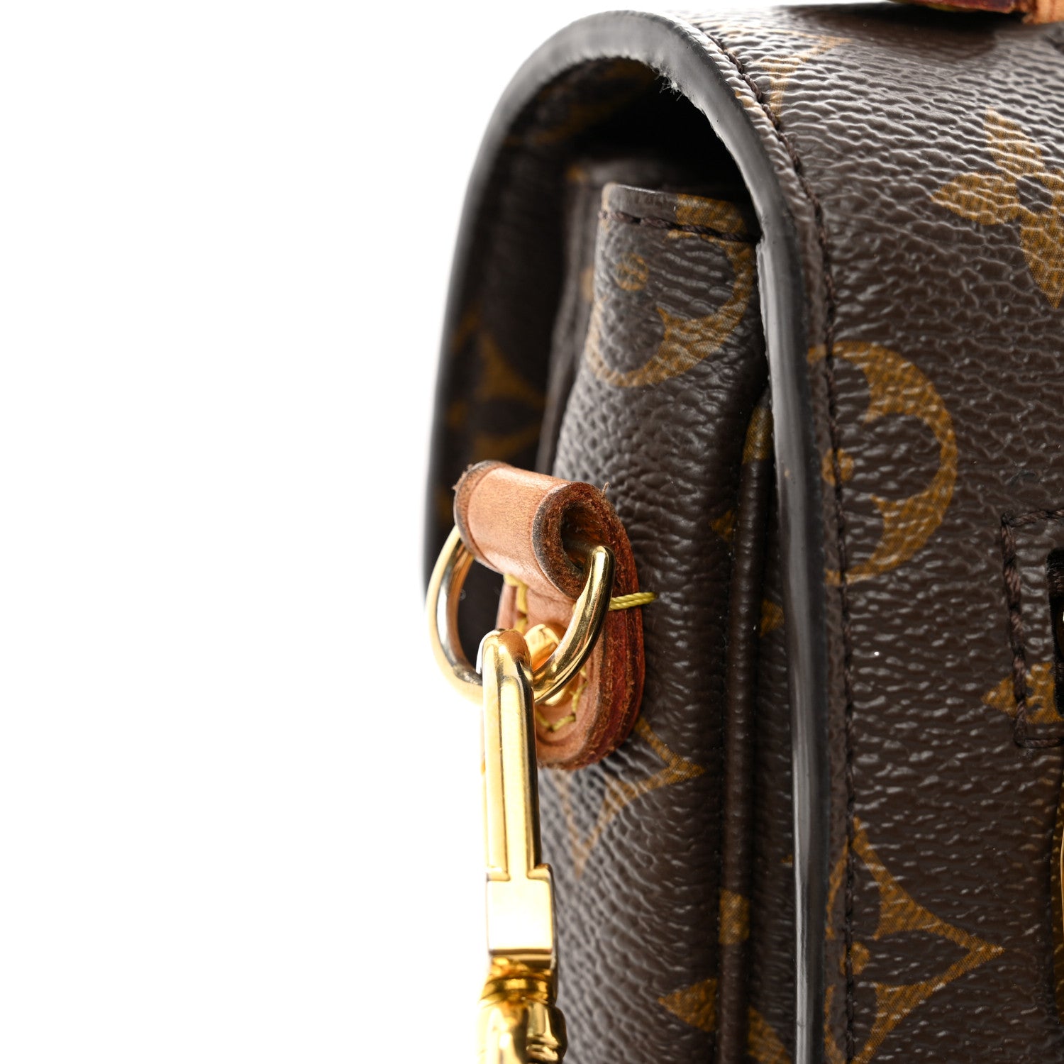 Louis Vuitton Monogram Pochette Metis 14 of 14
