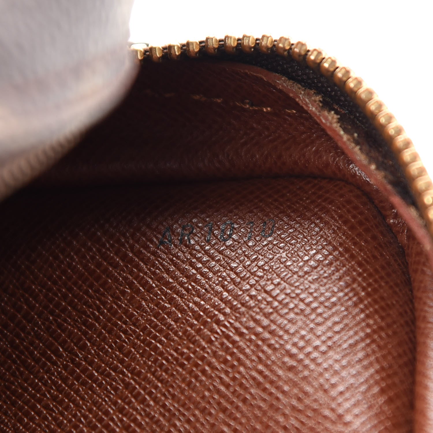 Louis Vuitton Monogram Amazone 7 of 11