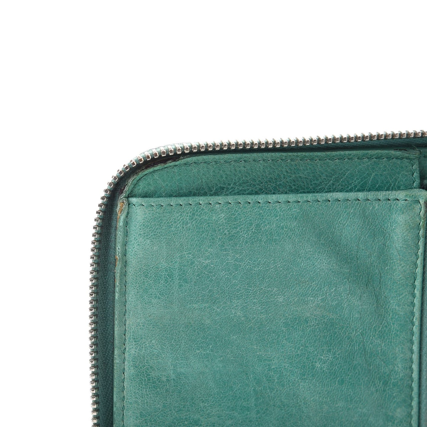 Agneau Giant 12 Silver Hardware Compagnon Wallet Papeete