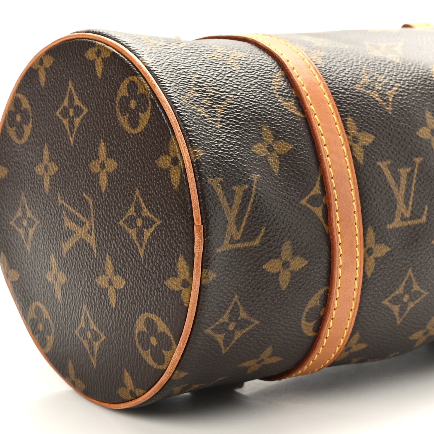 Monogram Papillon 26