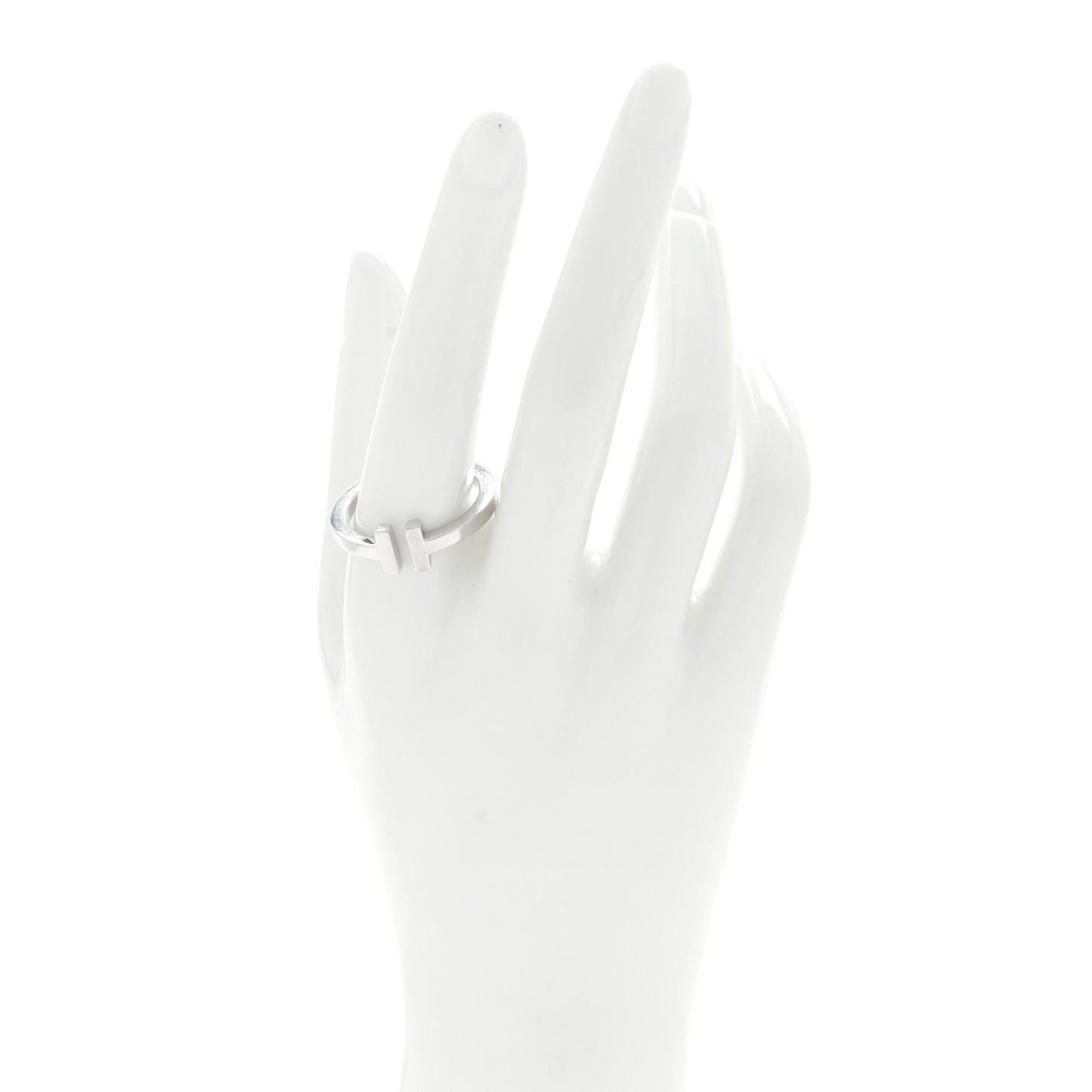 18K White Gold T Square Ring 64 10.75