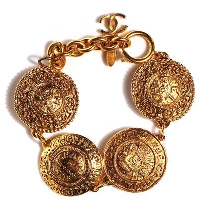 Chanel Medallion Bracelet Gold 7 of 12