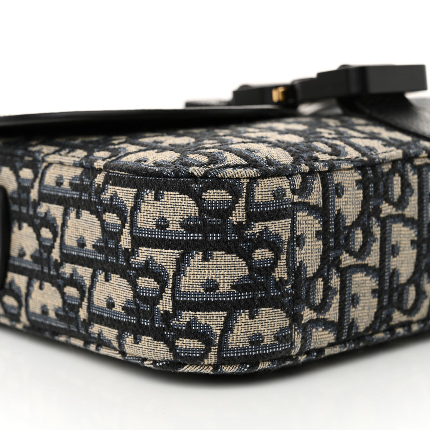 Oblique Jacquard Grained Calfskin Small Saddle Messenger Bag Beige Black