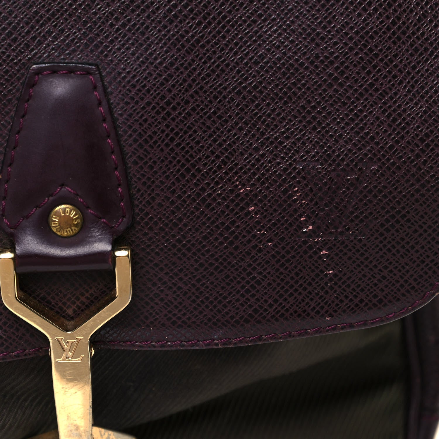 Louis Vuitton Taiga Dersou Messenger Bag Acajou 14 of 19