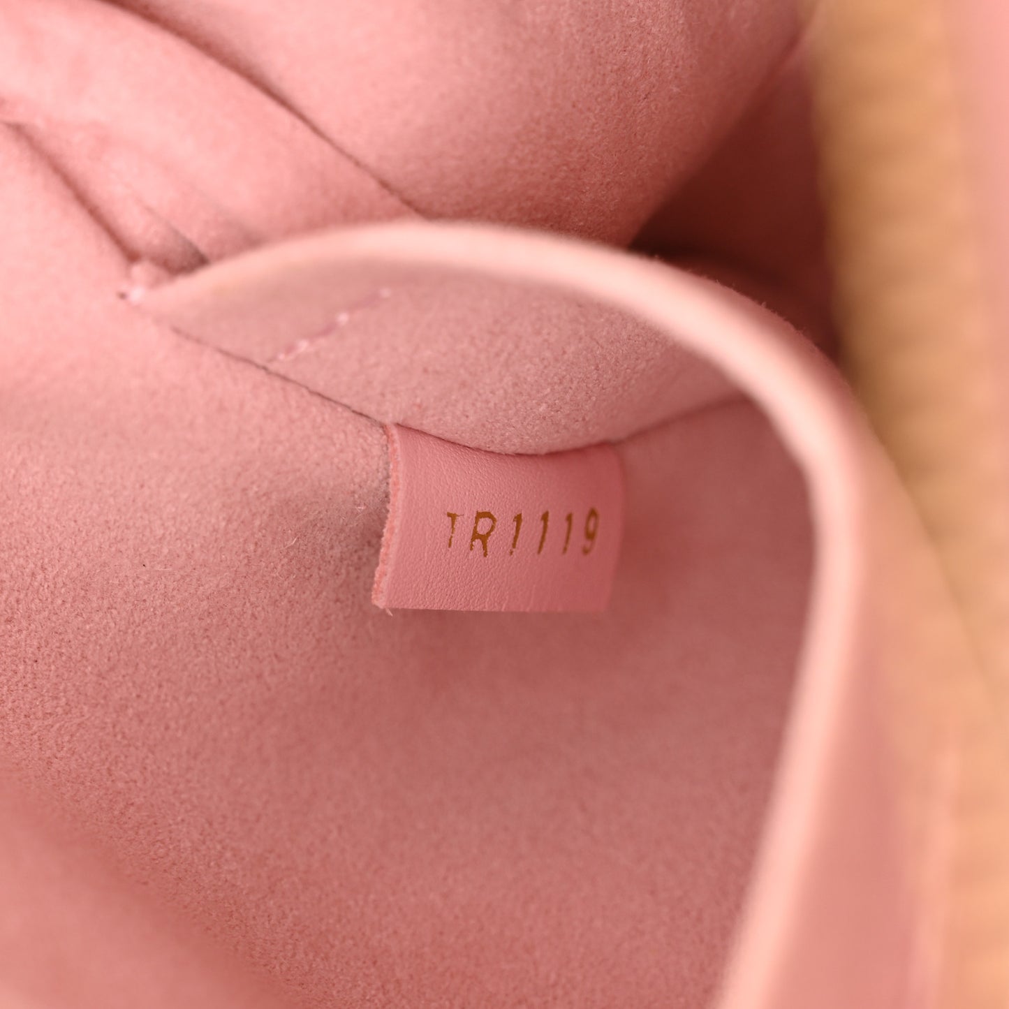 Calfskin New Wave Camera Bag Smoothie Pink