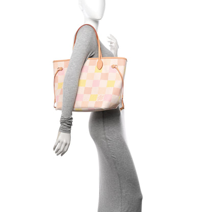 Louis Vuitton Damier Giant Neverfull MM Peach 2 of 11