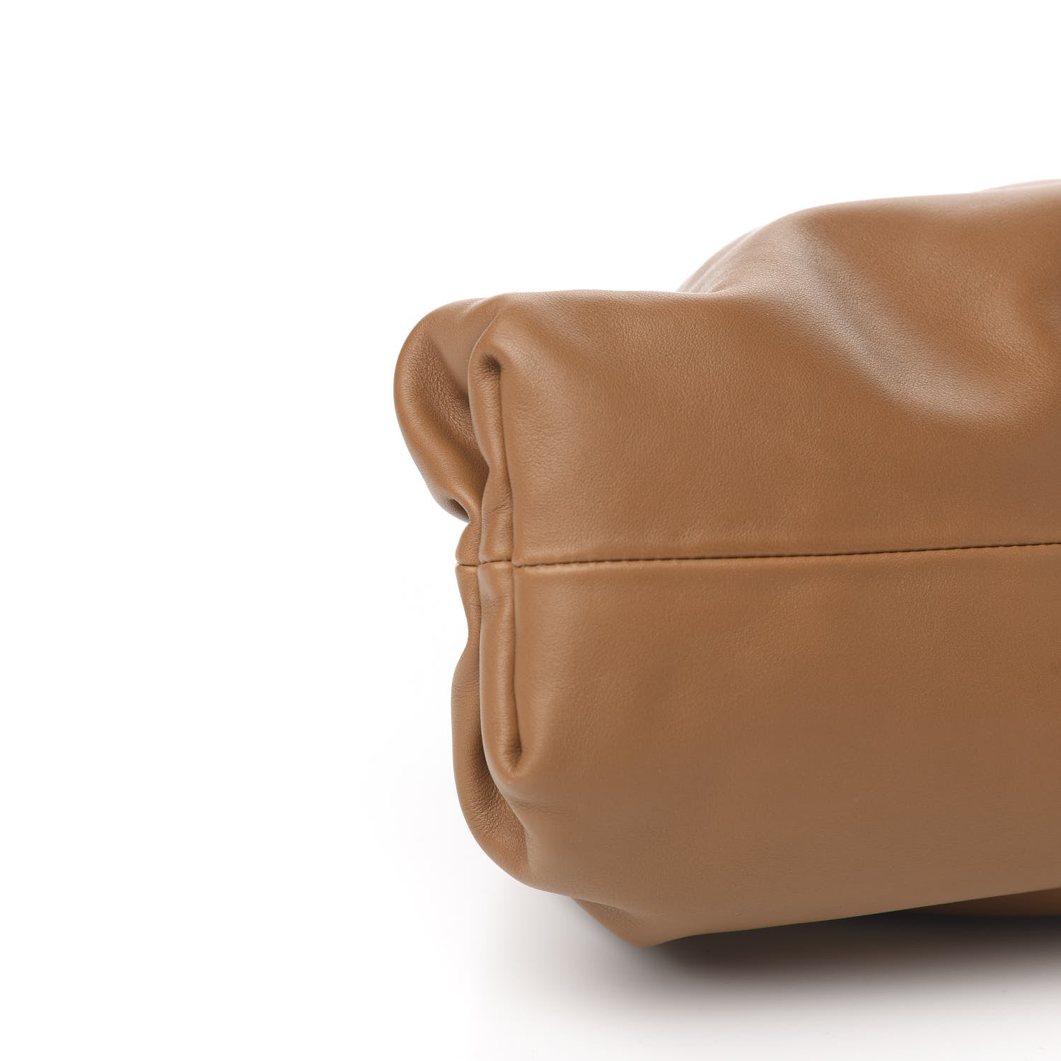 Bottega Veneta Smooth Butter Calf The Pouch Oversized Clutch Cammello 7 of 8