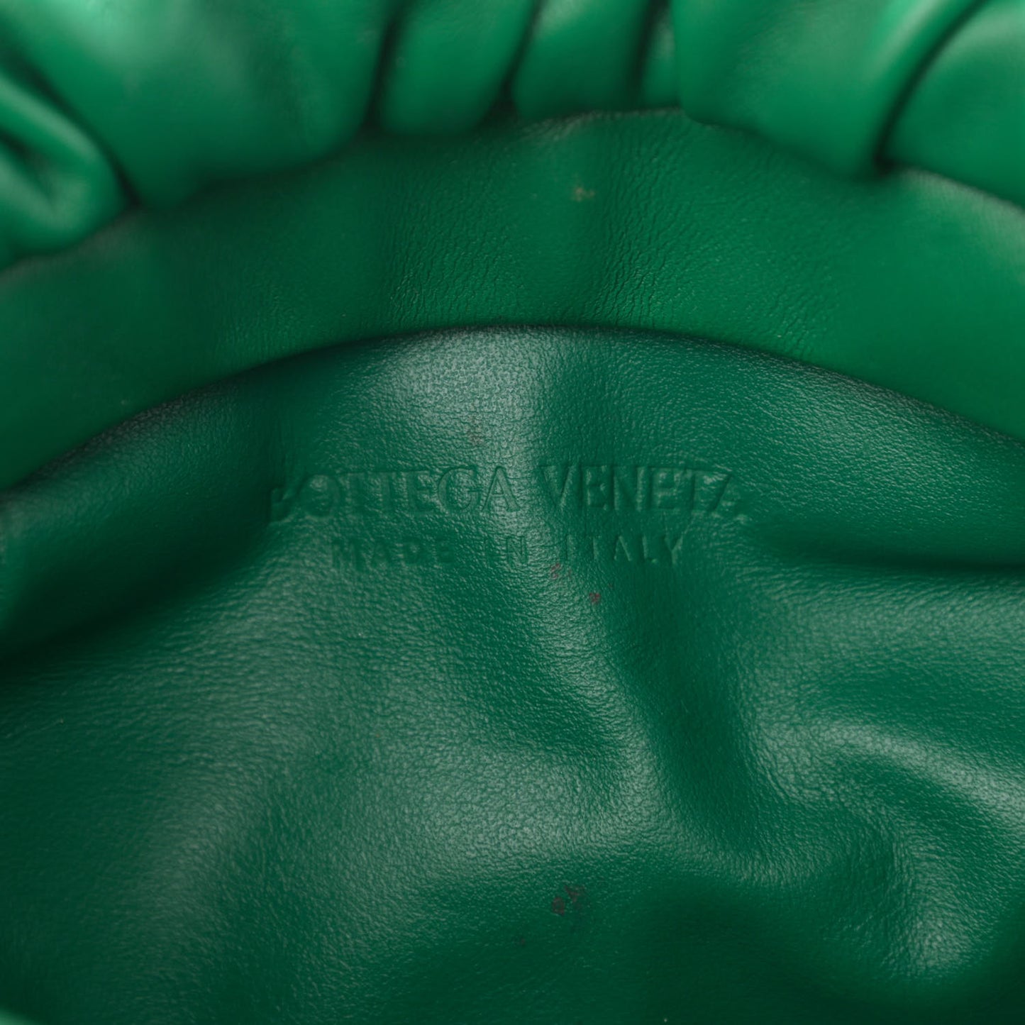 Calfskin The Pouch Chain Racing Green