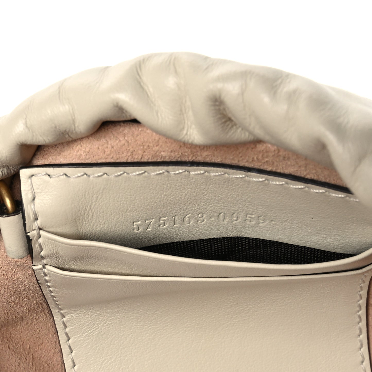 Calfskin Matelasse Mini GG Marmont 2.0 Bucket Bag White