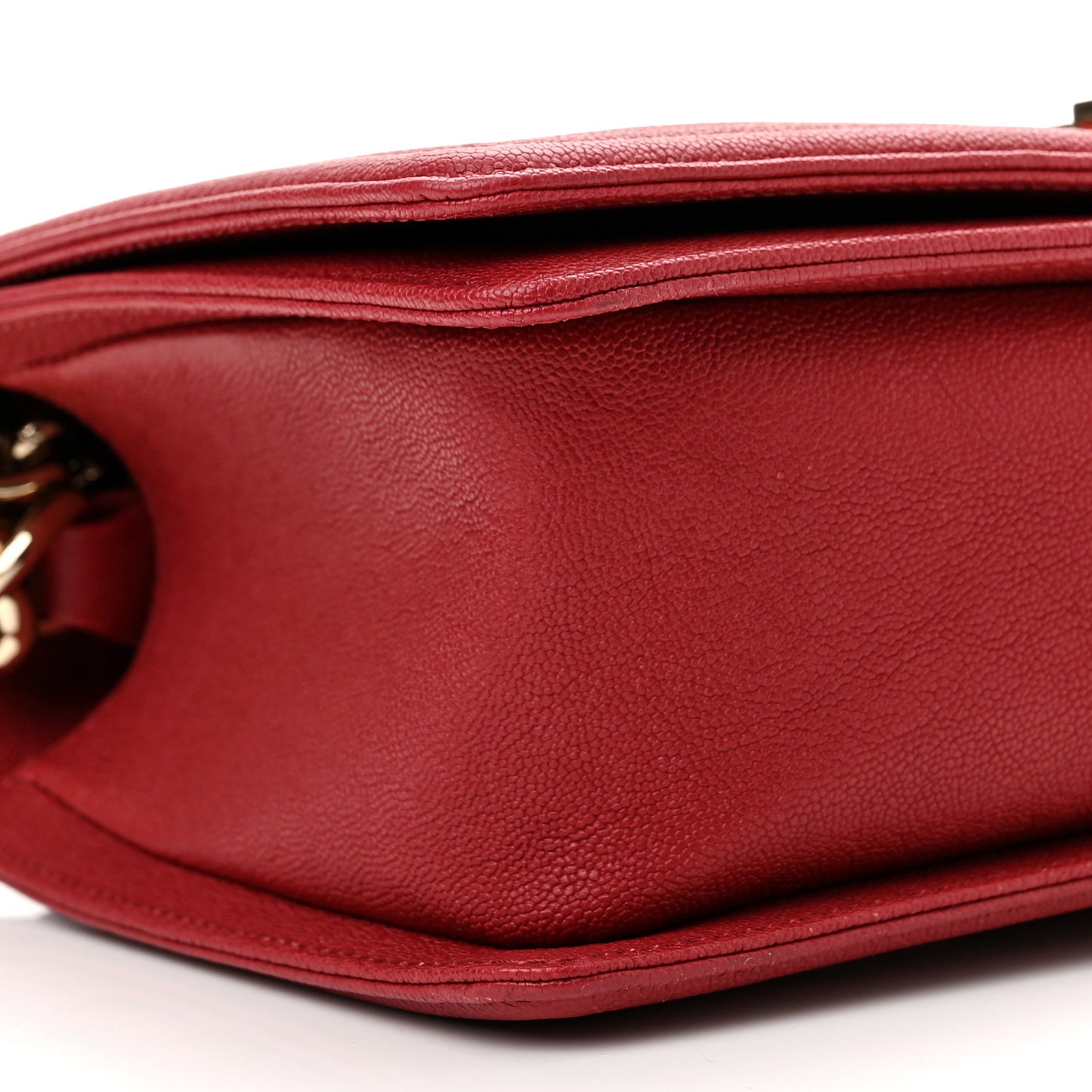 Caviar Chevron Quilted Medium Boy Flap Red
