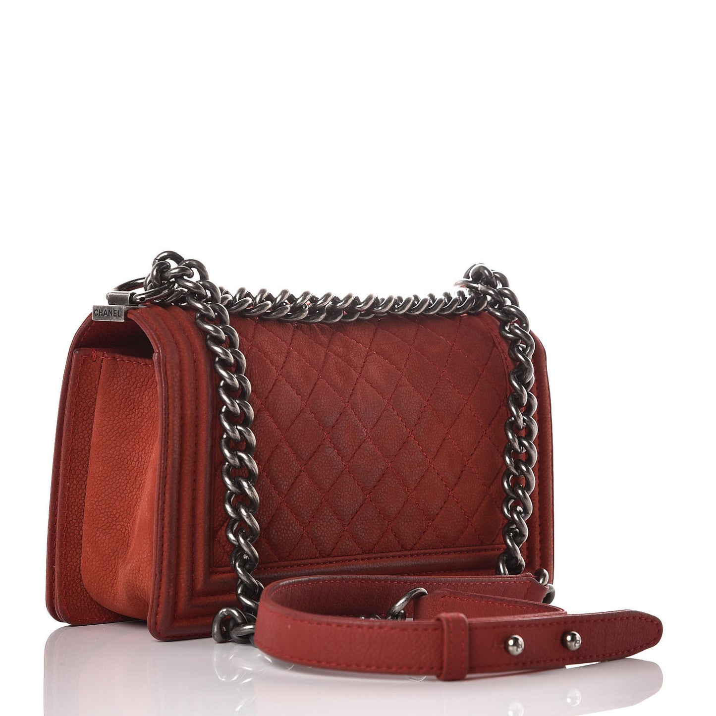 Iridescent Caviar Quilted Medium Boy Flap Red