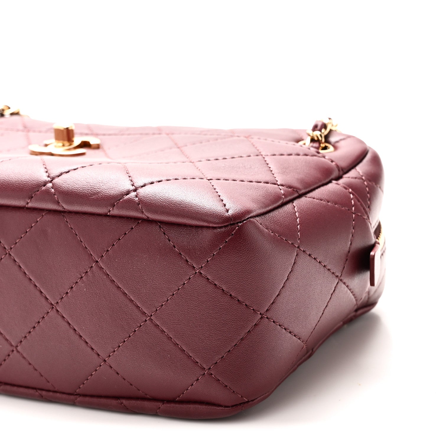 Chanel Lambskin Quilted CC Camera Case Burgundy 10 of 10