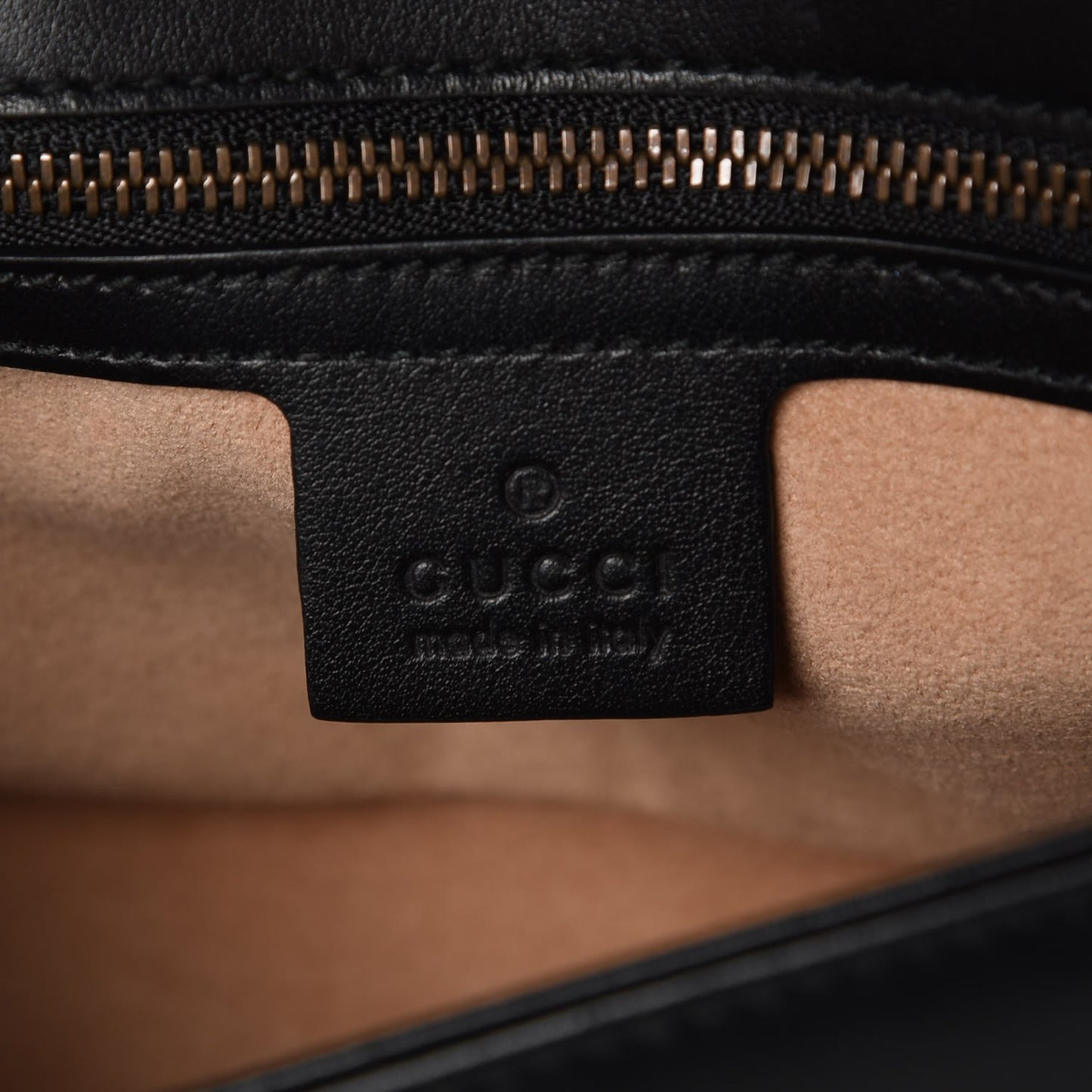 Calfskin Matelasse Small GG Marmont Shoulder Bag Black