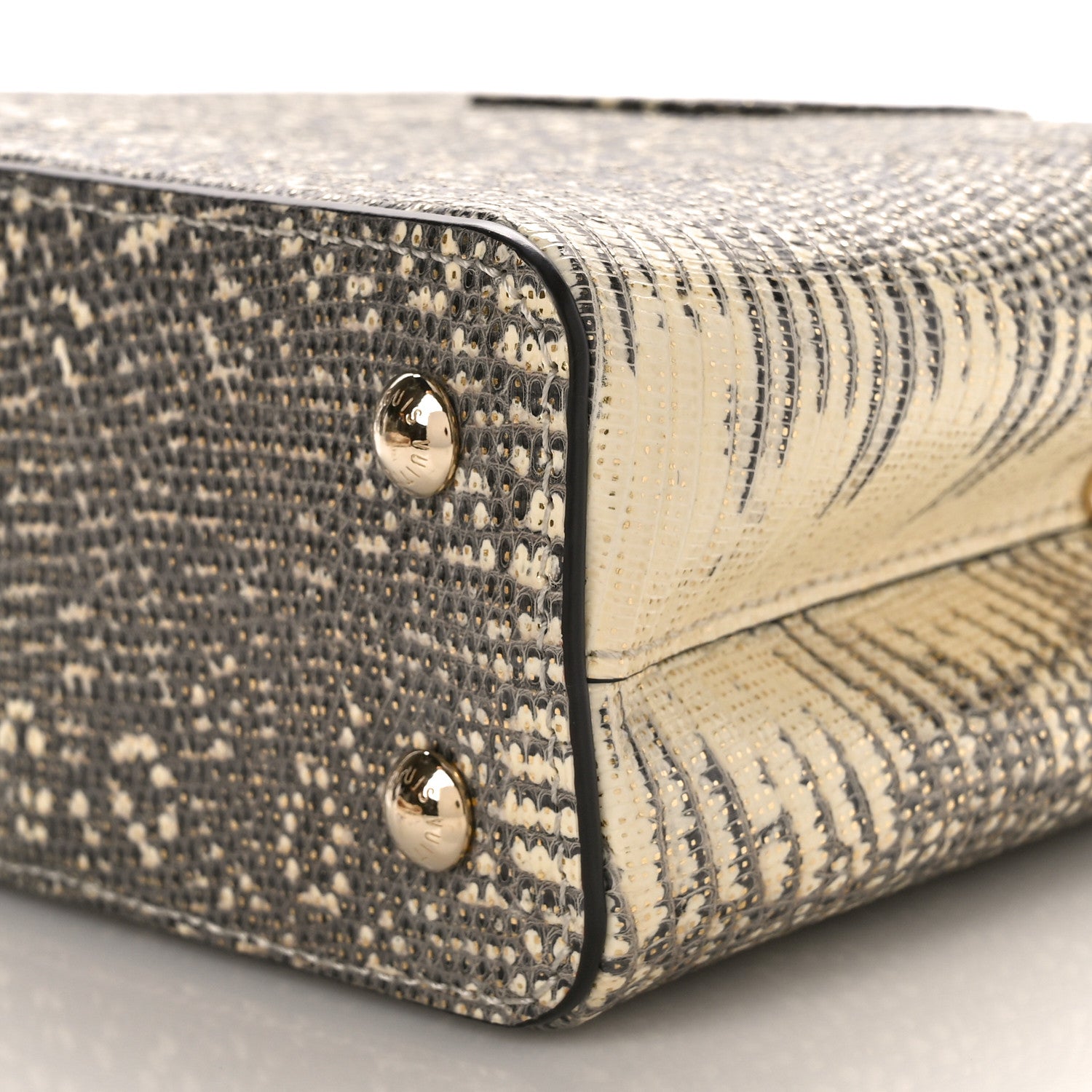 Louis Vuitton Lizard Capucines Mini Argento 9 of 9