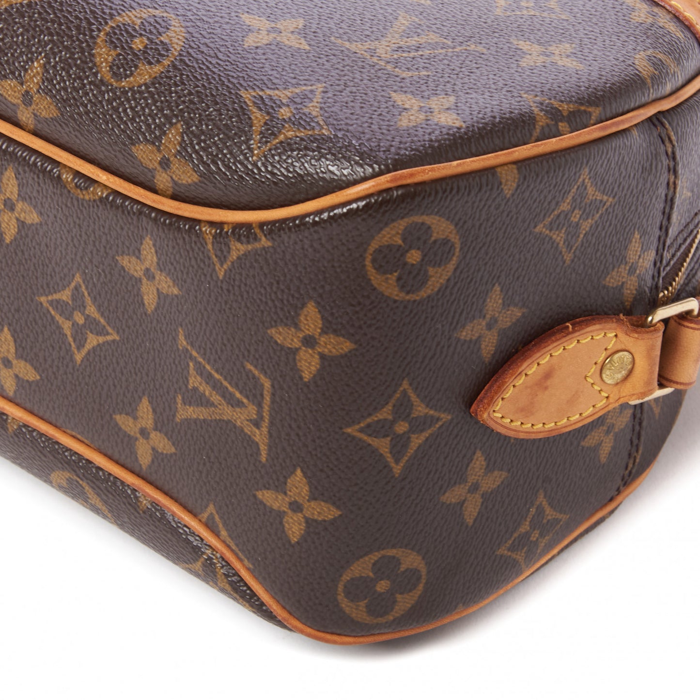Monogram Blois