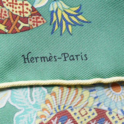 Hermes Cashmere Silk Fleurs et Papillons de Tissus Pocket Square Vert Violet Juane 4 of 7