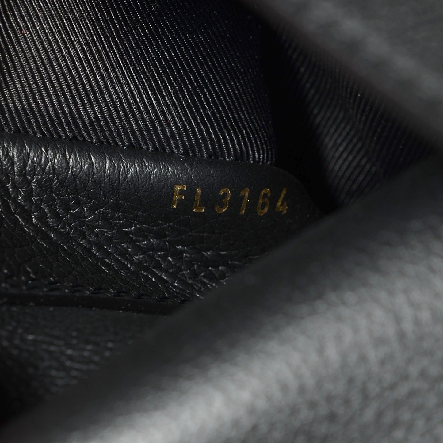 Calfskin Lockme PM Black