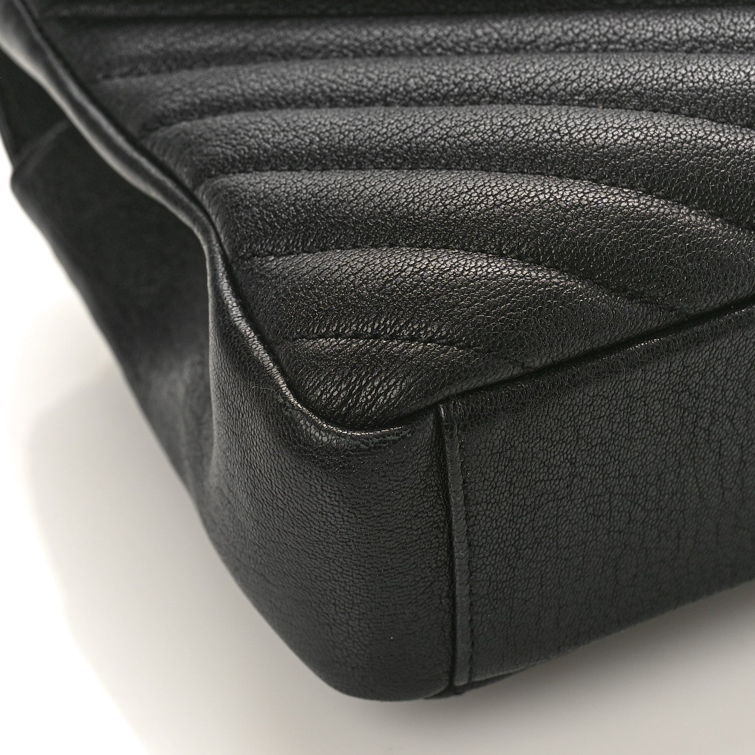 Saint Laurent Sheepskin Matelasse Chevron Monogram Medium College Bag Black 7 of 8