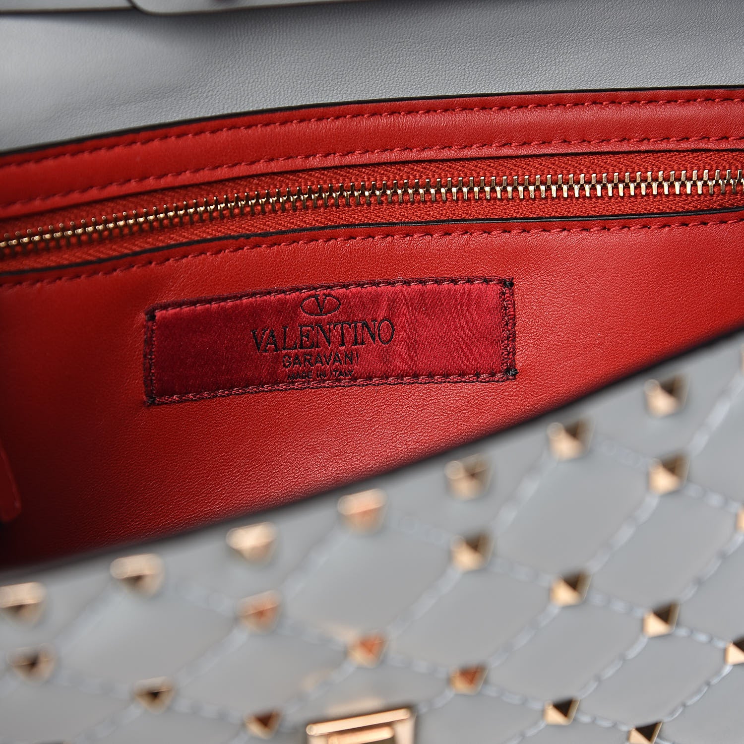 Valentino Garavani Nappa Rockstud Spike Wallet on Chain Nube 6 of 11