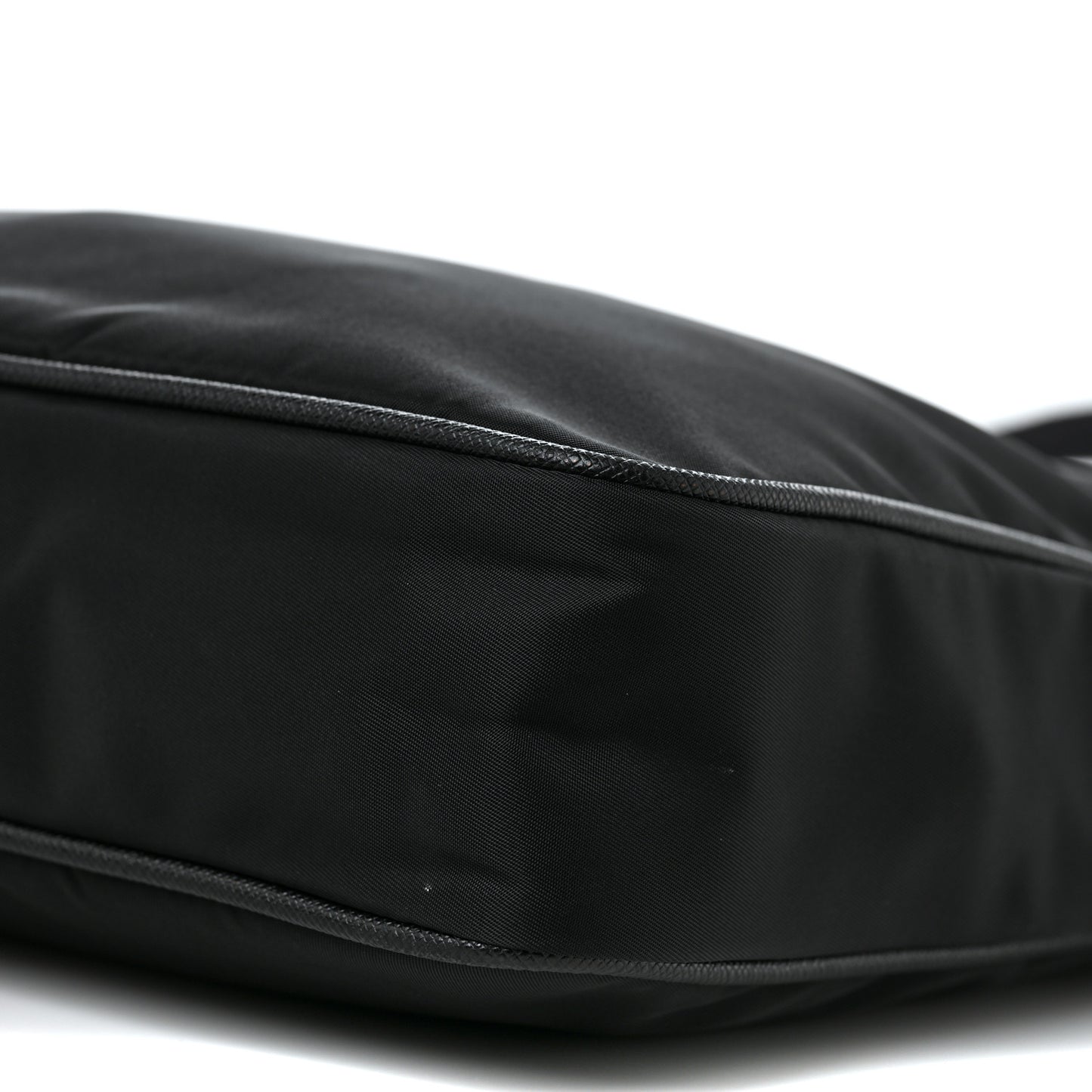 Tessuto Nylon Saffiano Flat Messenger Bag Black