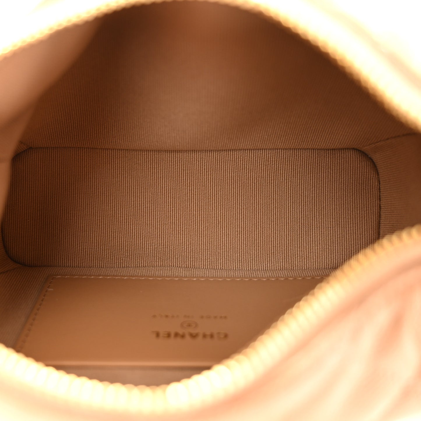 Caviar Quilted Hobo Clutch With Chain Dark Beige