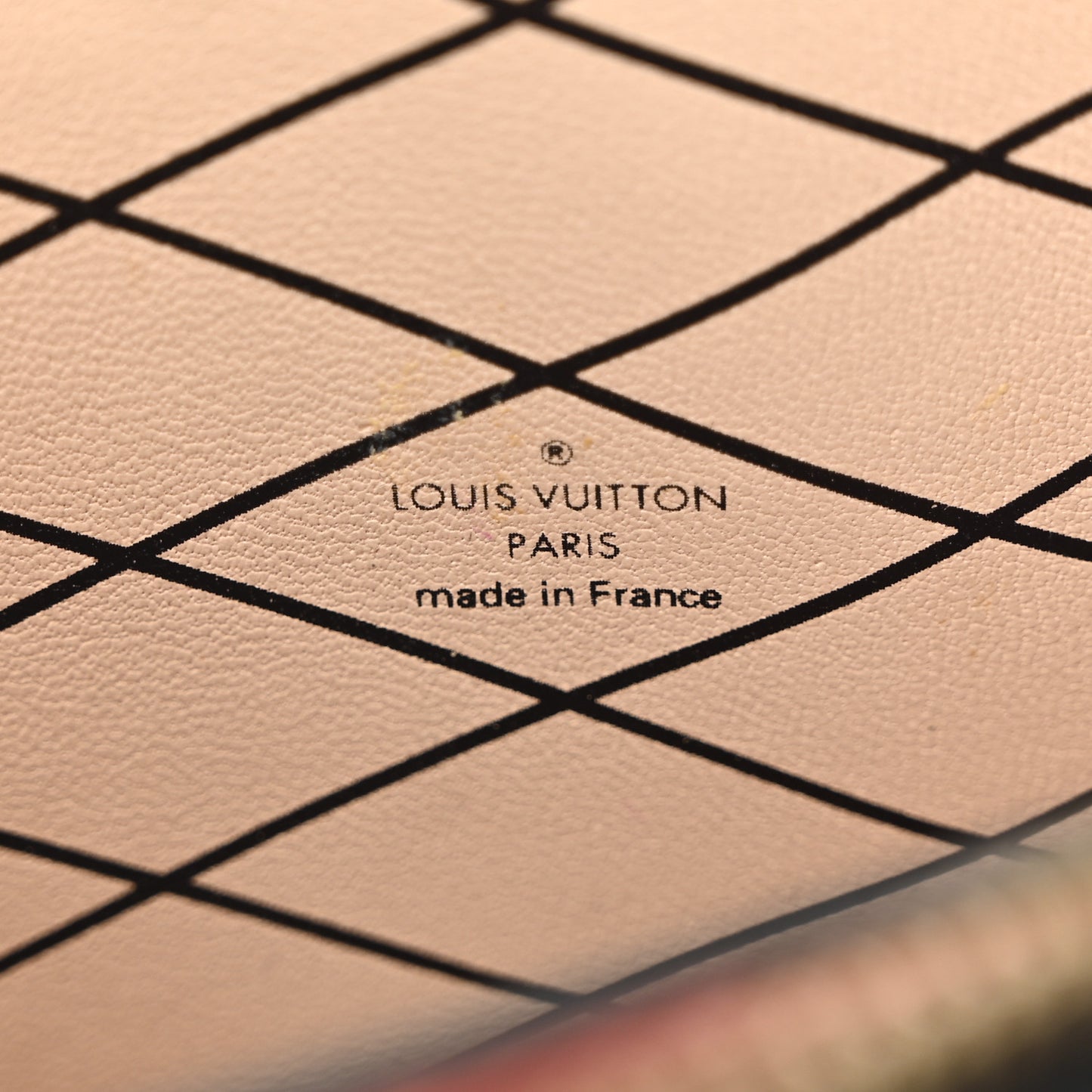 Epi Trunk Clutch Rose Ballerine