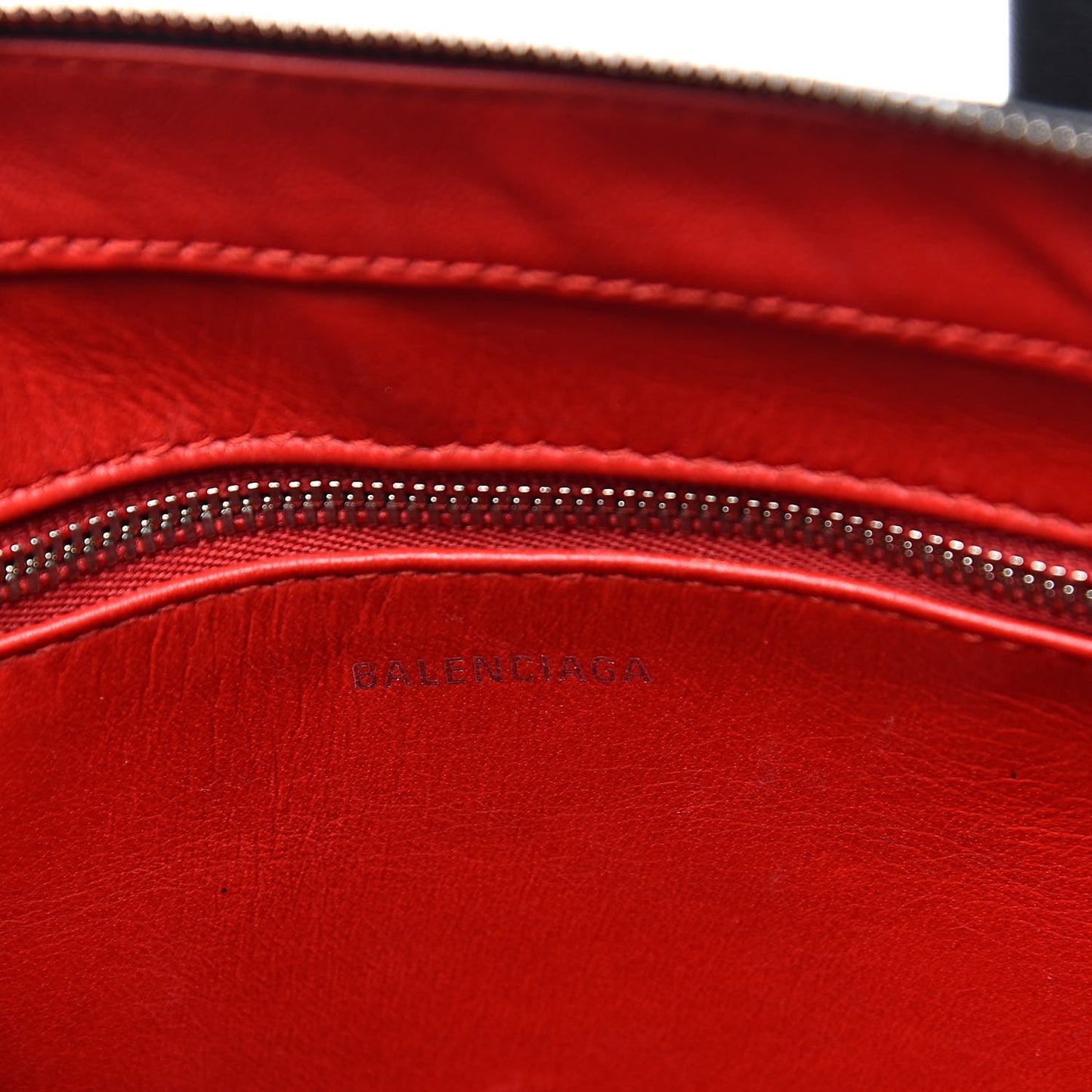 Calfskin XS Triangle Duffle Black