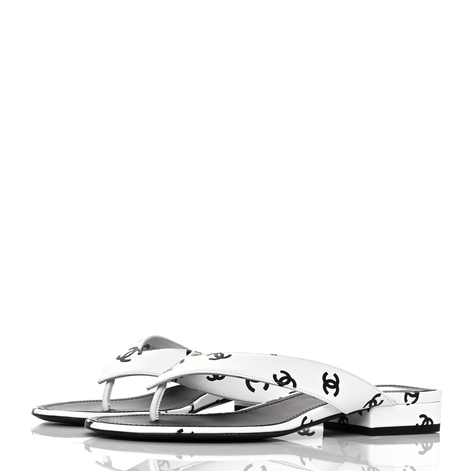 Chanel Lambskin Printed CC Thong Sandals 38 White Black 3 of 9