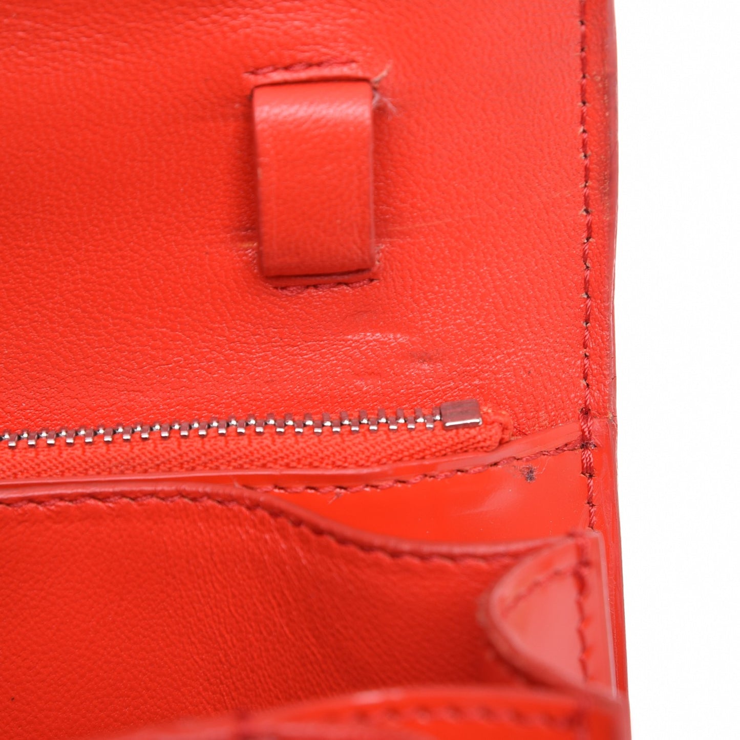 Spazzolato Calfskin Classic Box Medium Flap Vermillion