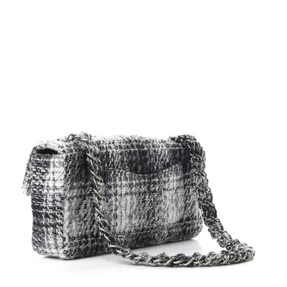 Chanel Tweed East West Flap Black White 3 of 9