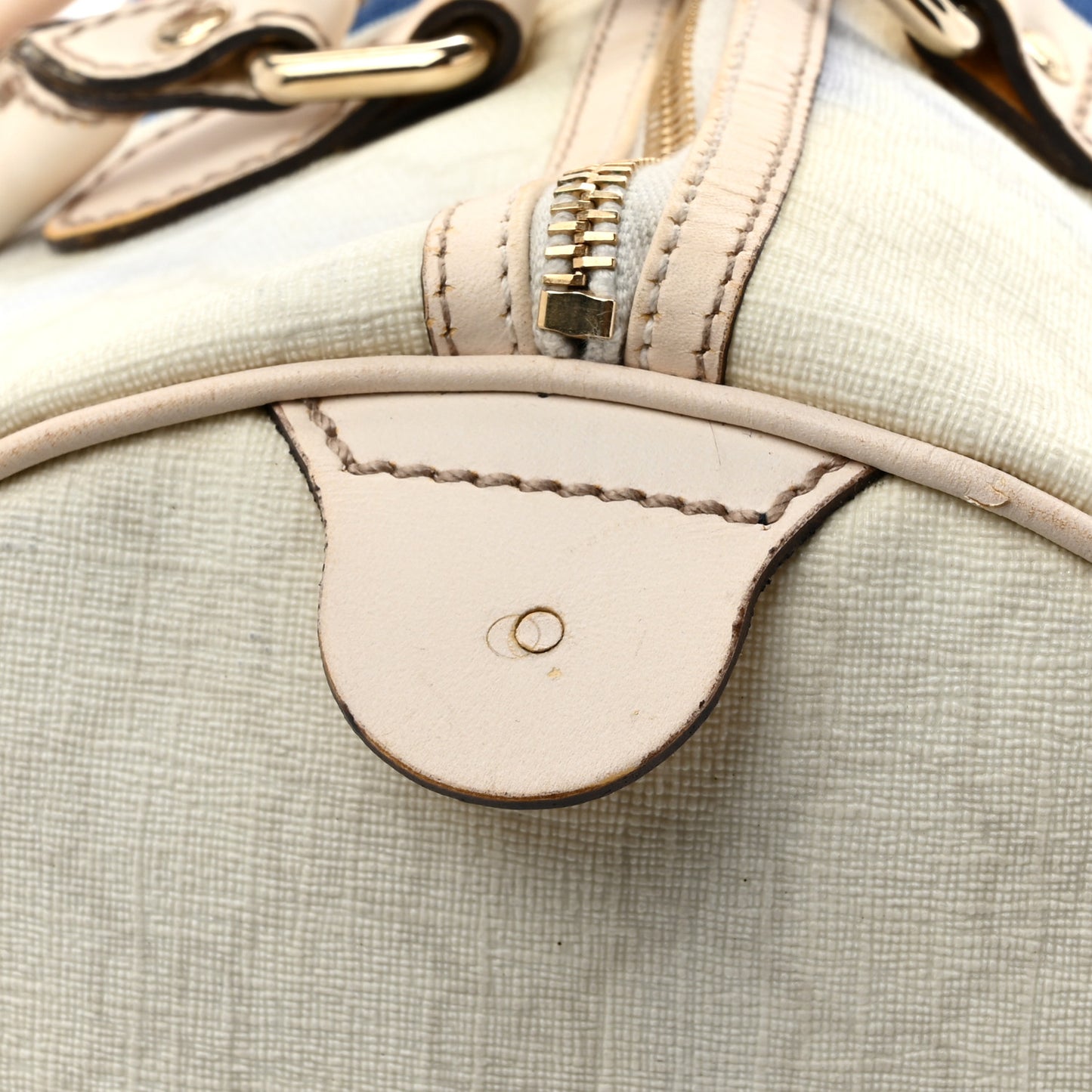 GG Plus Monogram Loves New York Medium Joy Boston