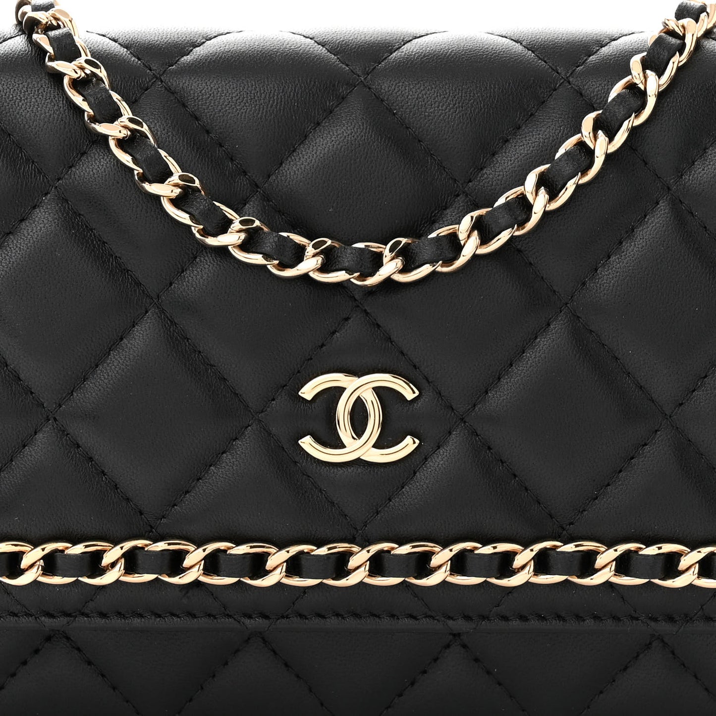 Lambskin Quilted Chain Around Wallet On Chain WOC Black