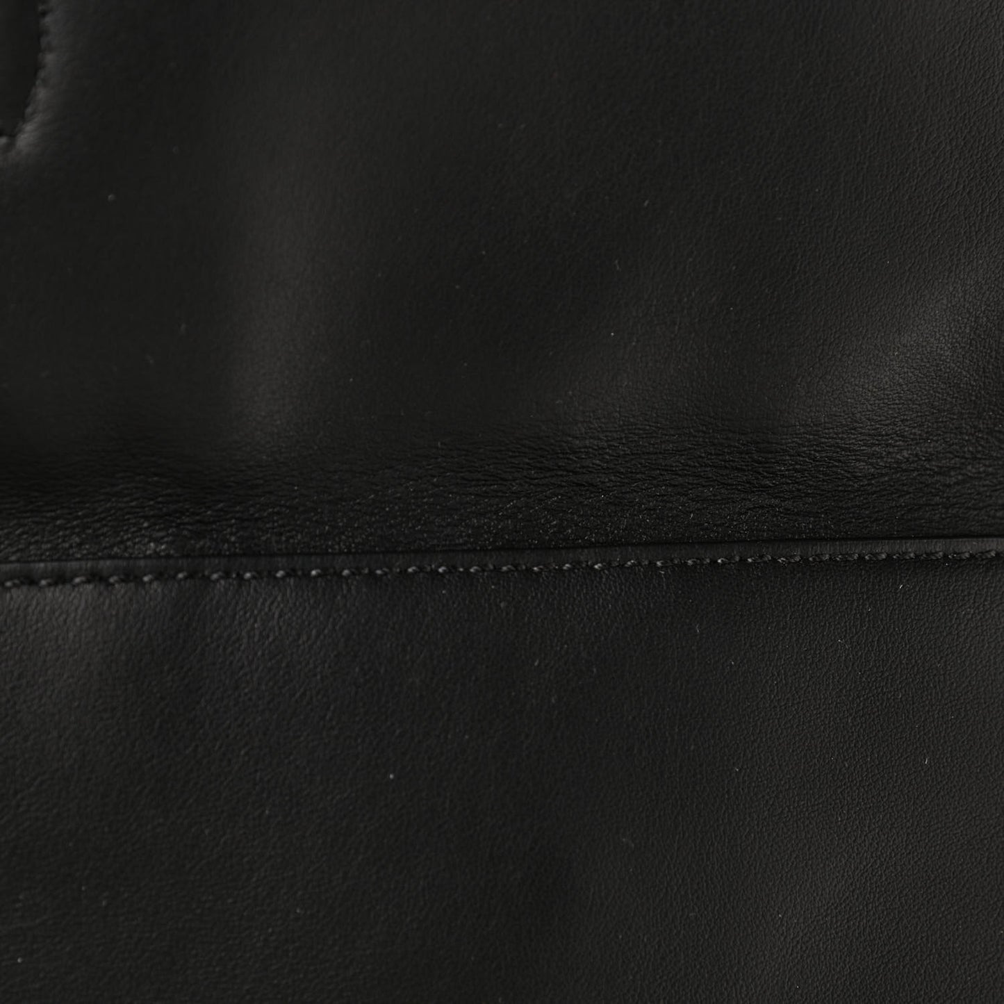 Vitello Grace Matte Large Flip Tote Black