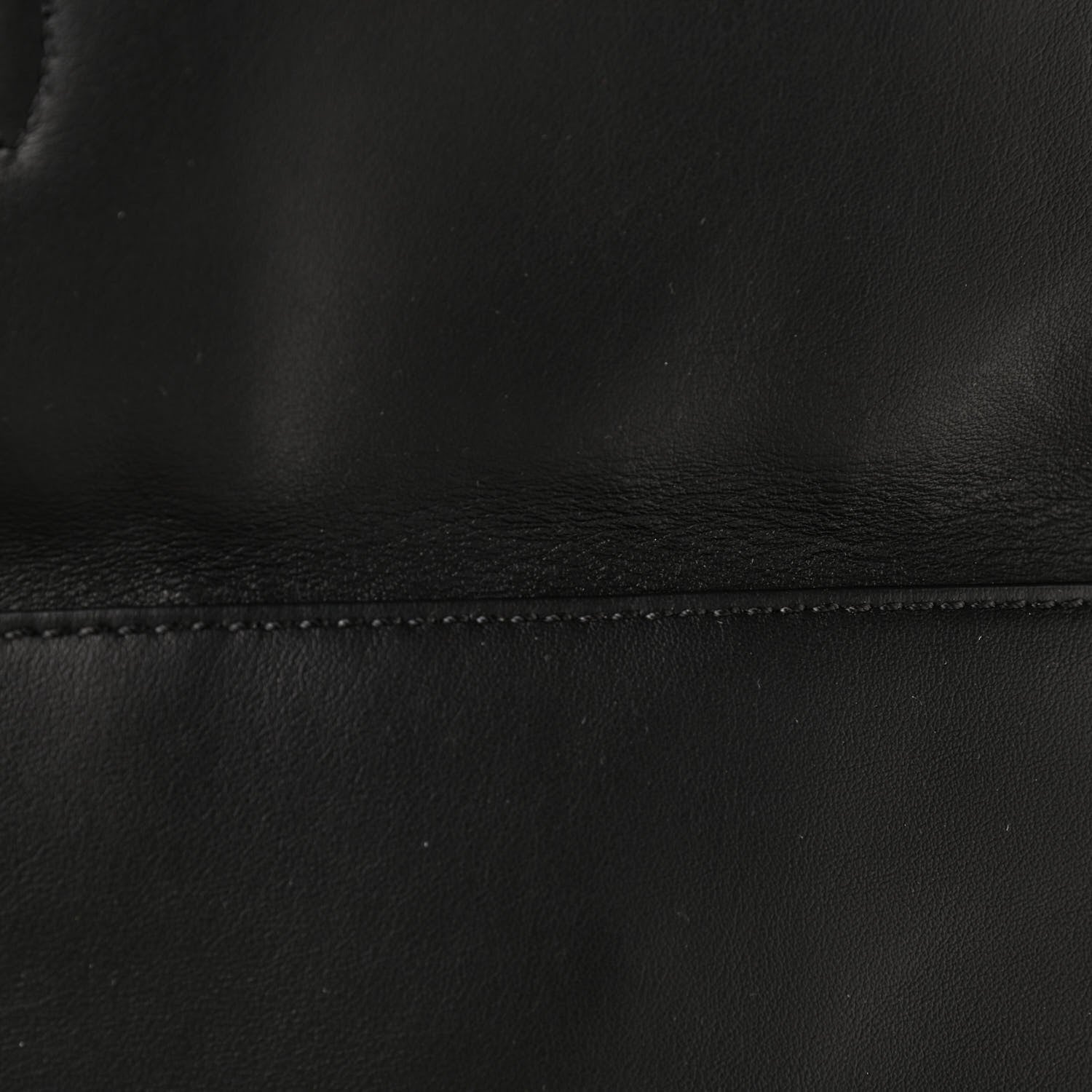 Fendi Vitello Grace Matte Large Flip Tote Black 11 of 15
